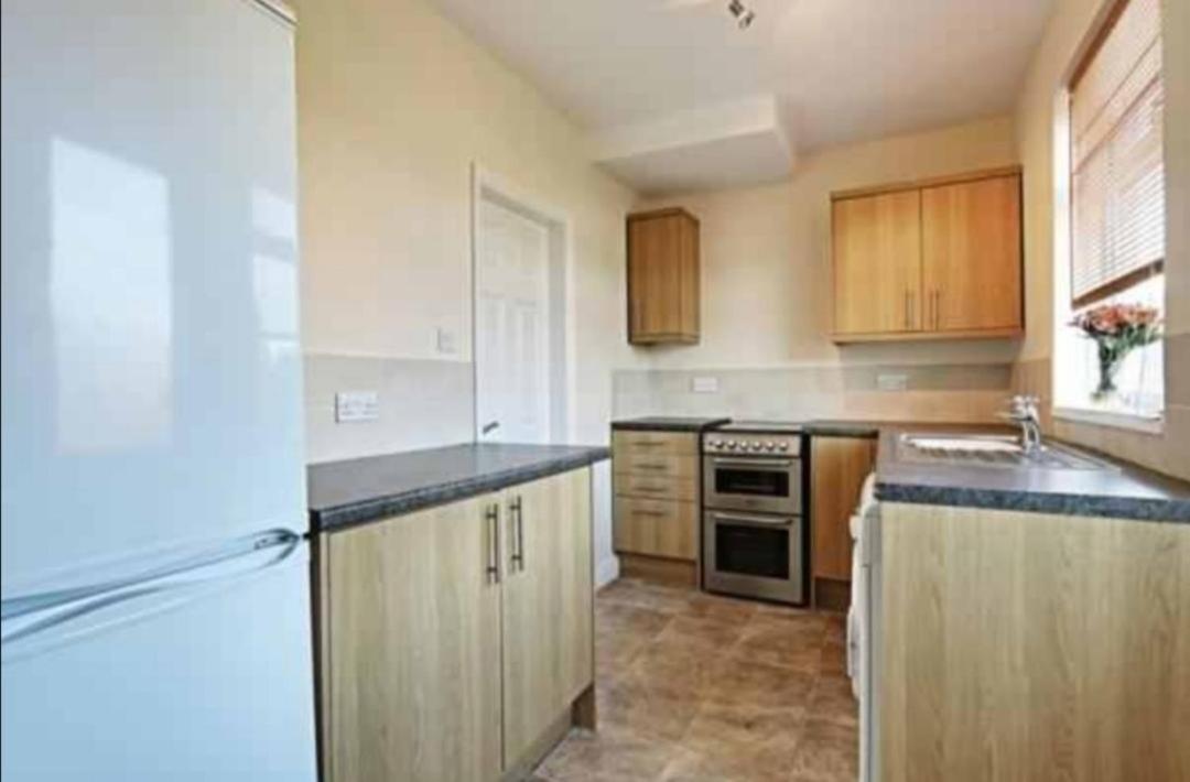 Entire Residential Property With Parking Kingston upon Hull Esterno foto